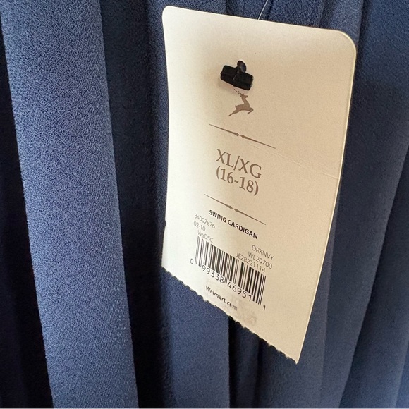 NWT Monochromatic Lightweight Cardigan and Capri XL and L - Picture 2 of 8